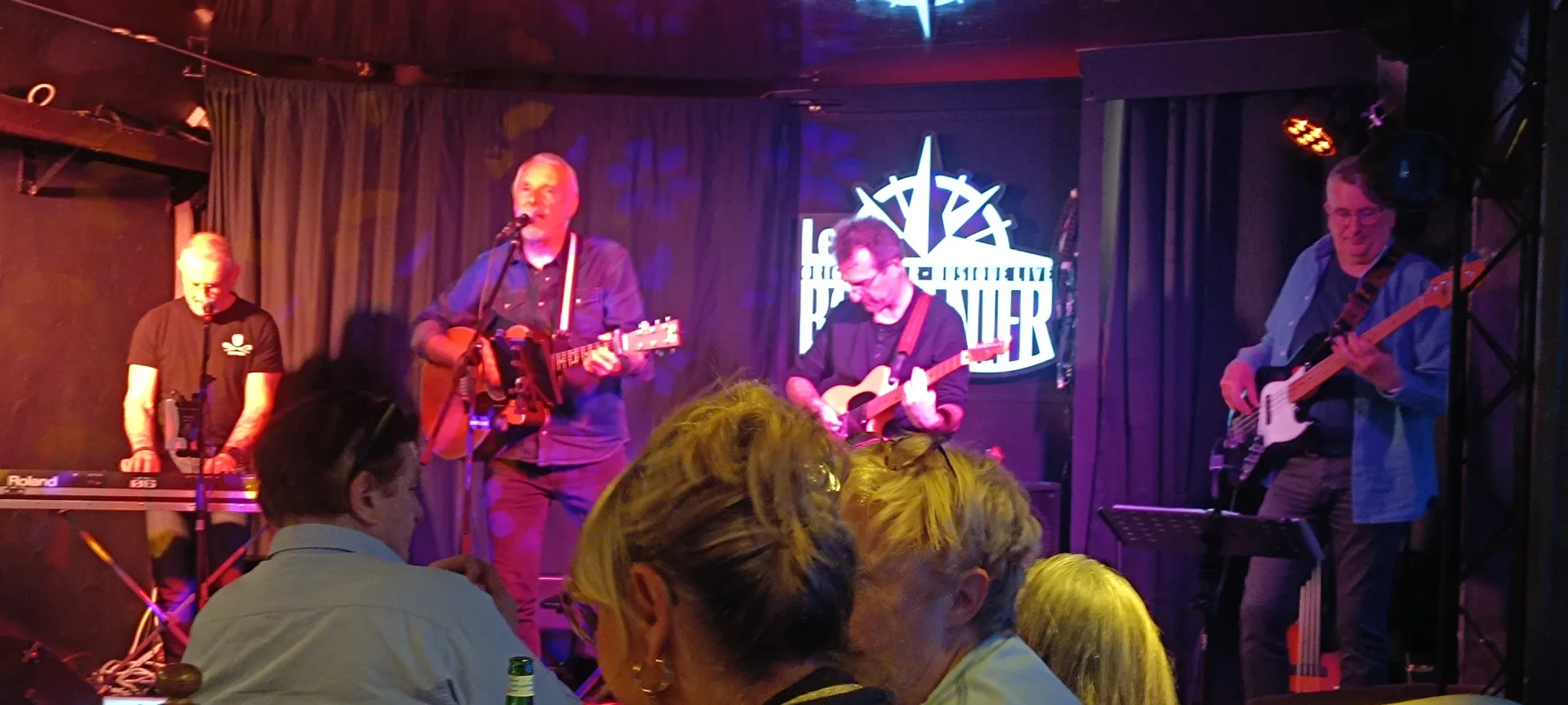 FmR en concert au Boucanier, péniche-restaurant de Mantes-la-Jolie (78), 9 mai 2026, photo 2