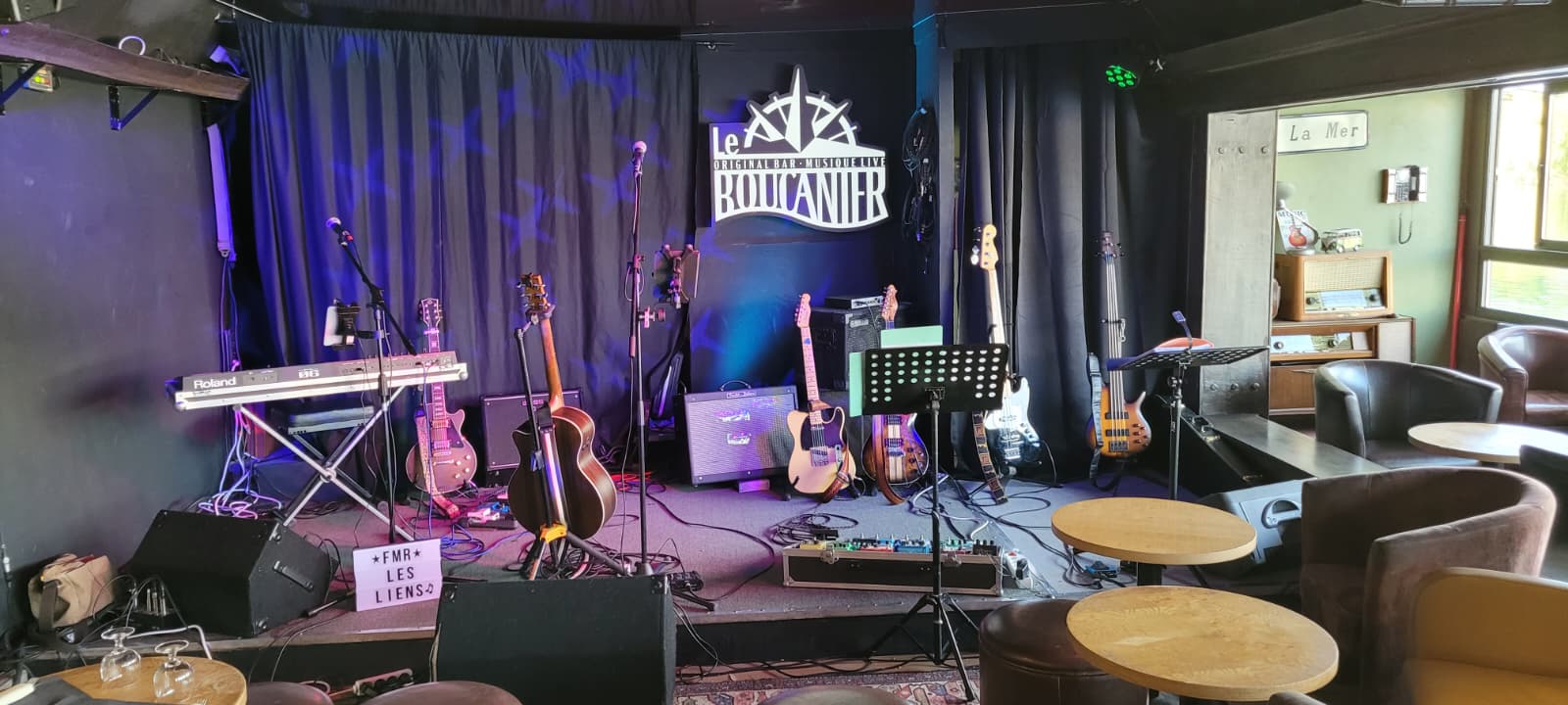 FmR en concert au Boucanier, péniche-restaurant de Mantes-la-Jolie (78), 9 mai 2026, photo 6